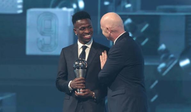 Vinicius Junior giành giải Cầu thủ nam xuất sắc nhất tại FIFA The Best 2024