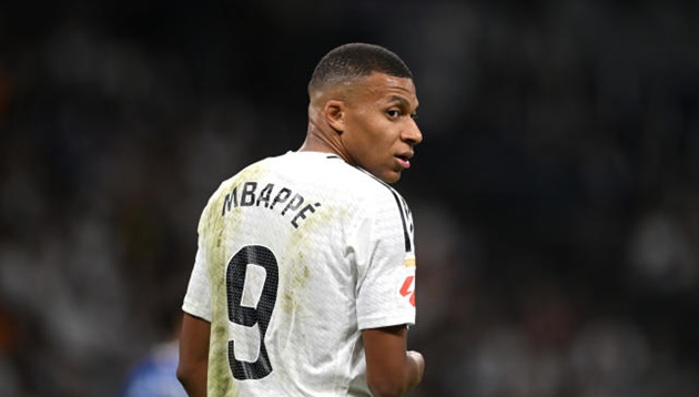 Mbappe tìm lại phong độ với bàn thắng quan trọng cho Real Madrid