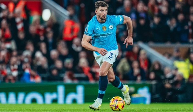Dias lạc quan về việc Man City có thể vượt qua khó khăn.