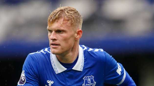 Jarrad Branthwaite của Everton.