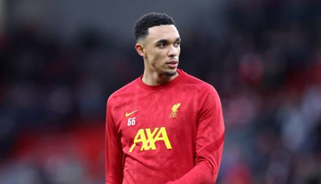 Barca tranh Alexander-Arnold với Real Madrid.