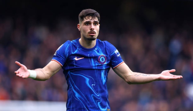 Neto ghi dấu ấn trong màu áo Chelsea.