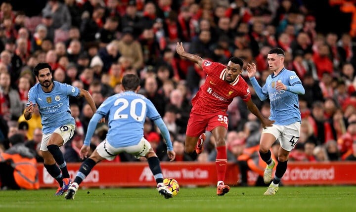 Cuộc đua EPL đòi hỏi sự ổn định xuyên suốt.
