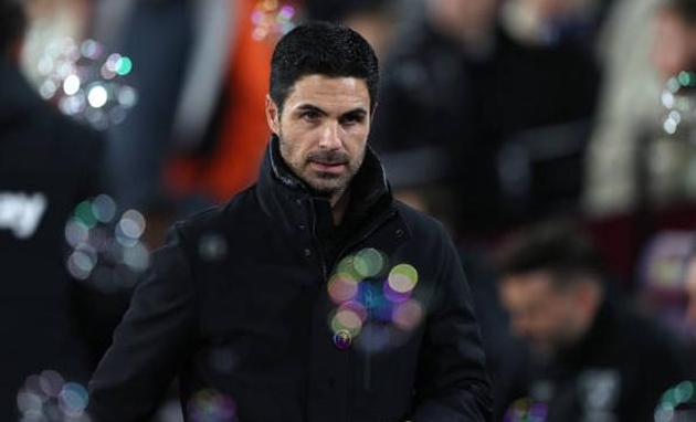 Mikel Arteta dành lời khuyên cho Ruben Amorim.