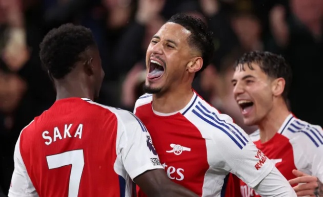 Arsenal liên tục thắng bóng cố định.