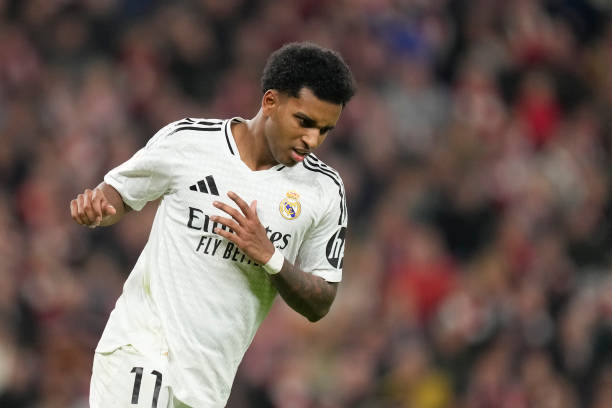 Rodrygo "thoát nạn" nhờ Mbappe.