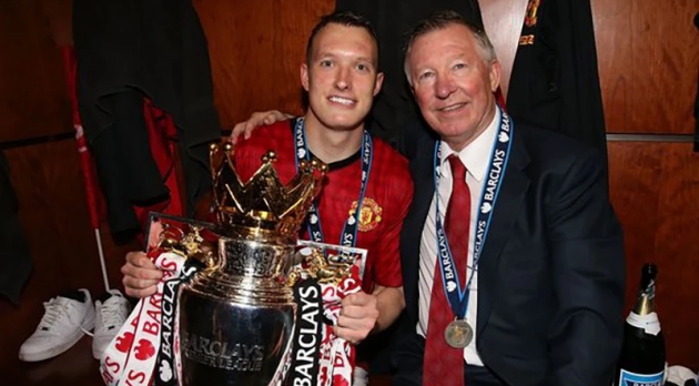 Phil Jones rất biết ơn Sir Alex.