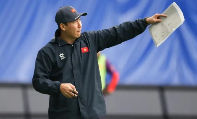 Kim Sang-sik quyết tâm cùng đội nhà đạt thành tích cao (Ảnh: VFF).