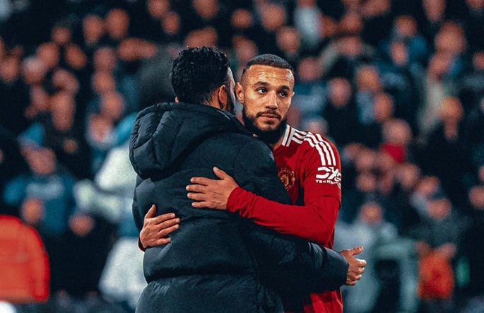 Amorim tôn trọng đức tin của cầu thủ.