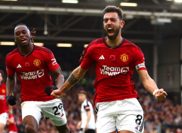 Man United bị xem như cửa dưới so với Man City.