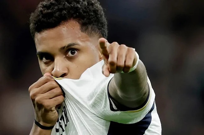Real muốn giữ Rodrygo.
