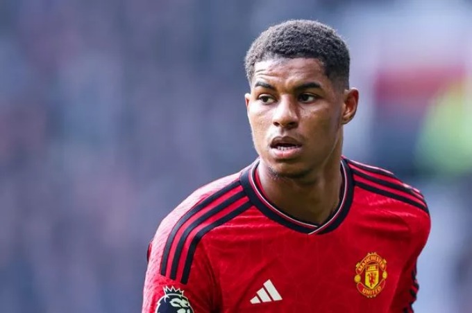 Arsenal không có được những chuyên gia đá phản công. Với Rashford, họ sẽ sở hữu được một bậc thầy. Rashford được coi là xuất sắc ở khả năng này. Hãy nhìn vào bàn thắng của Kobbie Mainoo trước Man City ở chung kết FA Cup, chính Rashford có pha chuyền vượt tuyến chuẩn xác cho Alejandro Garnacho thực hiện đòn phản công sắc lẹm.