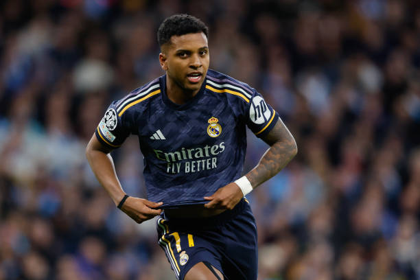 Rodrygo dè chừng trước trận chung kết Champions League.