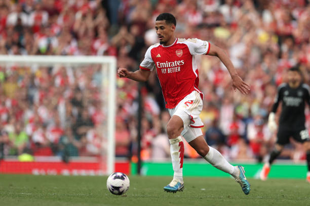 William Saliba là trụ cột ở hàng thủ Arsenal.