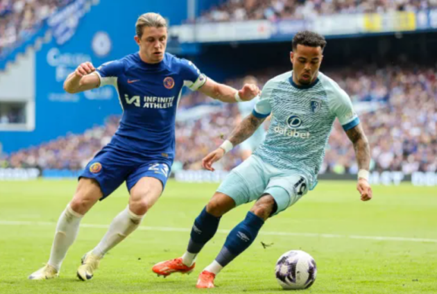 Gallagher trong màu áo Chelsea.