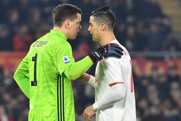 Wojciech Szczesny có thể tái hợp Cristiano Ronaldo ở Al-Nassr.
