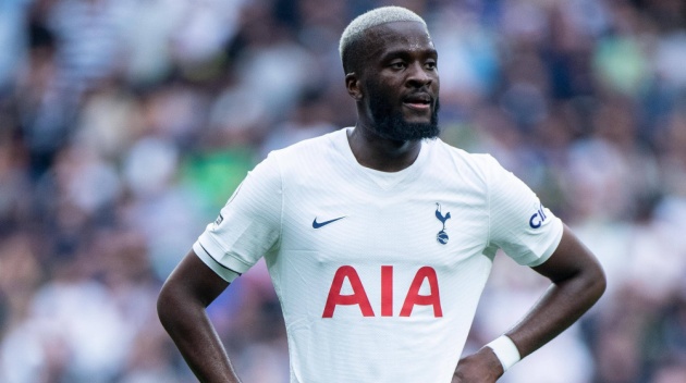 Ndombele chia tay Tottenham.