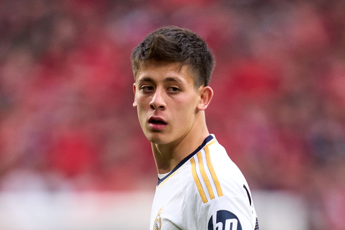 Guler thăng hoa ở giai đoạn cuối mùa.