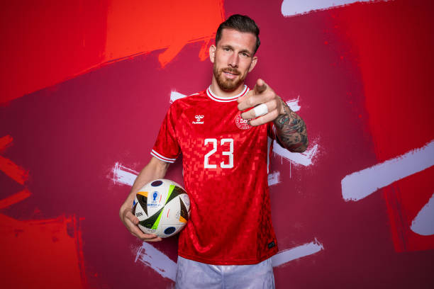 Hojbjerg được đồn đoán sẽ tới Fenerbahce vào mùa hè này.