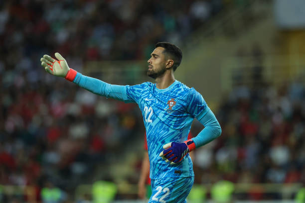 Porto sẽ không để Diogo Costa ra đi dễ dàng.
