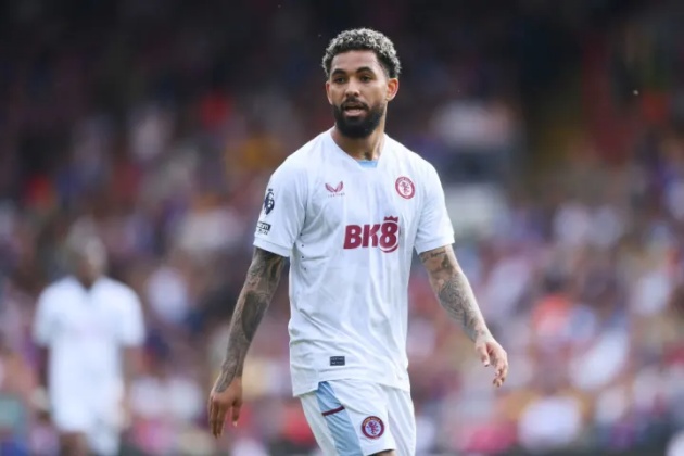 Douglas Luiz đang là mục tiêu chuyển nhượng của Juve.