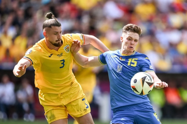 Ngôi sao của Spurs giống như một "hòn đá tảng" của Romania trước Ukraine.