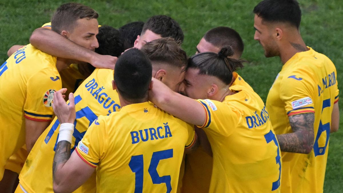 Romania gây sốc và trở thành ngựa ô thú vị ở giải đấu năm nay. Cách họ chơi trước Ukraine đã chứng minh điều đó.