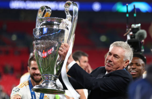 Ancelotti lập thành tích vô tiền khoáng hậu.