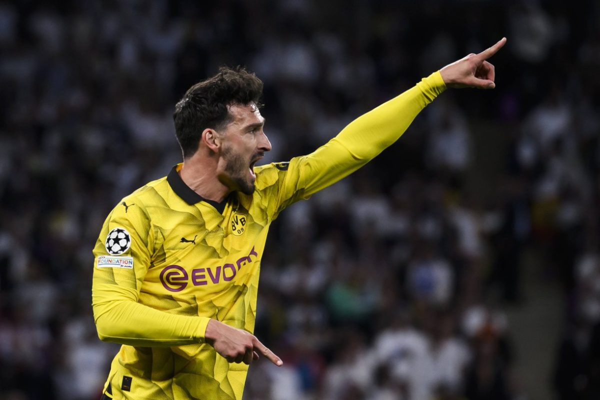 Trước Real Madrid, anh tiếp tục là điểm tựa cho hàng thủ Dortmund, đồng thời cũng đóng góp tích cực cho mặt trận tấn công.