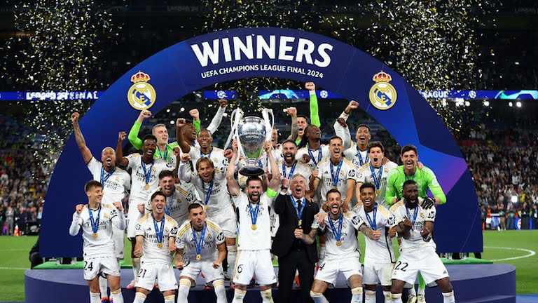 Ở chung kết diễn ra rạng sáng 2/6, Real Madrid đả bại Dortmund với tỷ số 2-0 để có lần thứ 15 vô địch Champions League trong lịch sử CLB.