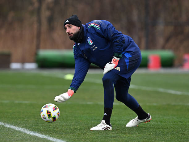 Gianluigi Donnarumma cảnh báo đối thủ của Italia.