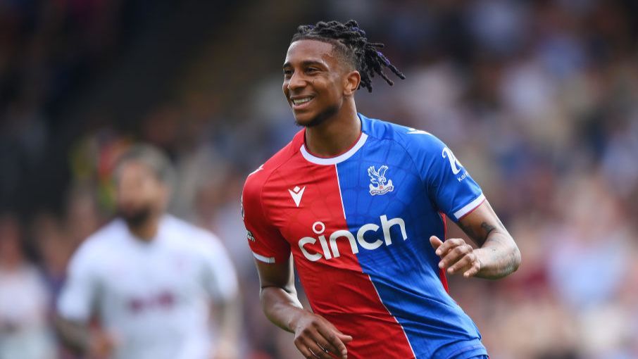 Chelsea quan tâm đến Michael Olise.
