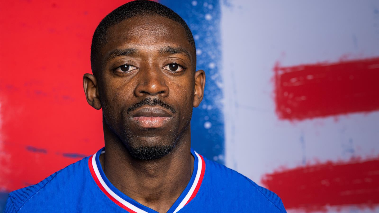 Dembele đã có trận ra quân đáng thất vọng.