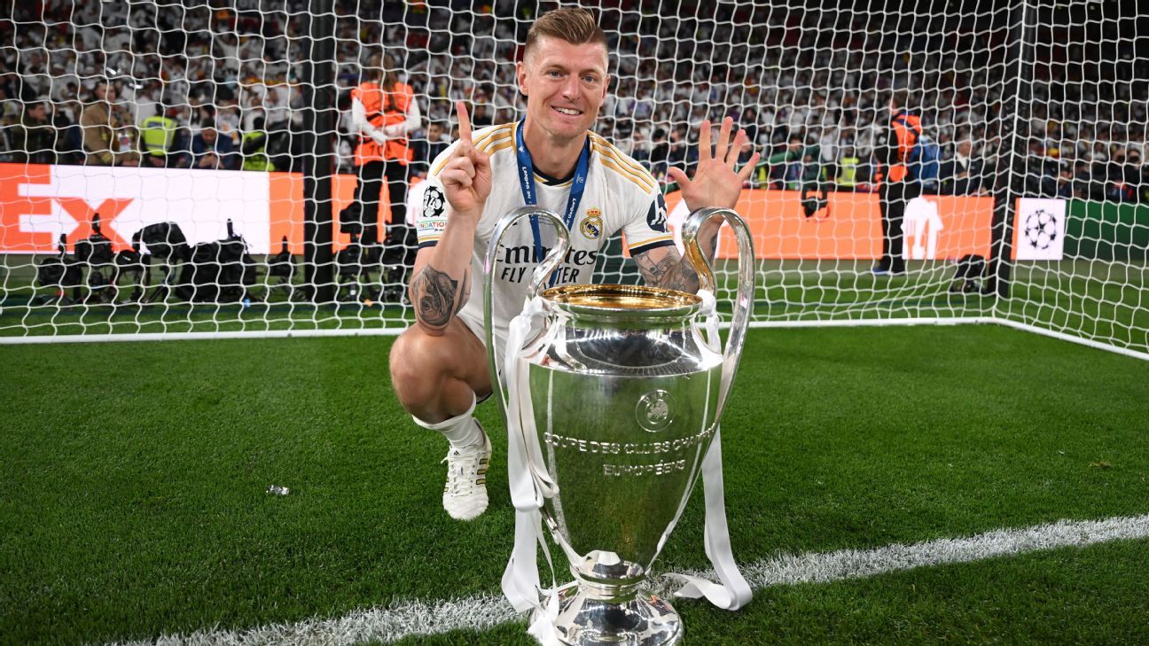 Toni Kroos cho thấy anh là trường hợp hiếm có của làng túc cầu. Theo đó, Kroos tuyên bố giải nghệ sau mùa giải này dù đẳng cấp chơi bóng còn ở tầm rất cao.