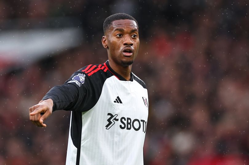 Adarabioyo muốn được gọi lên tuyển Anh.