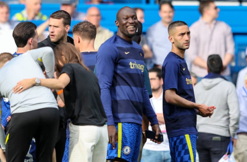 Chelsea muốn bán đứt Lukaku.