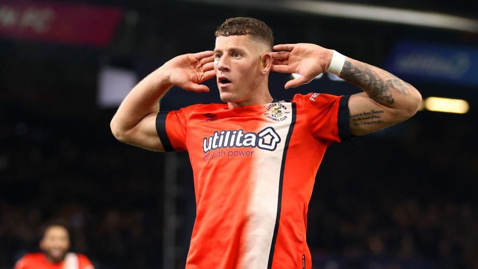 Luton đã đem đến cơ hội tỏa sáng trở lại cho Barkley.