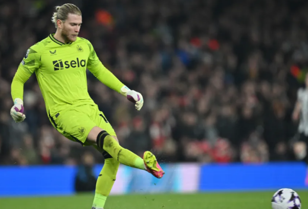 Thủ môn: Loris Karius. Ngôi sao người Đức chia tay Newcastle United sau mùa giải 2023/2024. Tương lai Karius là dấu hỏi lớn trước thềm mùa giải mới. Sự nghiệp của Karis đi xuống sau khi rời Liverpool.