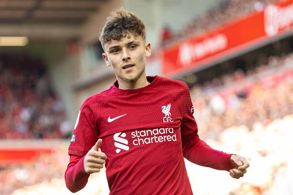 2. Bobby Clark: Clark là một trong số những măng non tiềm năng được HLV Jurgen Klopp trao cơ hội thể hiện mùa trước. Nhưng hàng tiền vệ Liverpool vẫn còn nhiều cái tên đẳng cấp khác vì vậy The Kop cần cho cầu thủ 19 tuổi đi “du học” nhằm trao dồi thêm kinh nghiệm thi đấu trước khi quay lại chiến đấu cho 1 suất đá chính.