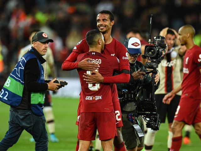 Bên cạnh những cái tên như Joel Matip hay Thiago Alcantara đã chắc chắn rời sân Anfield, tờ ESPN cũng đã dự đoán 10 cái tên khác có thể “khăn gói” khỏi The Kop thời gian tới.