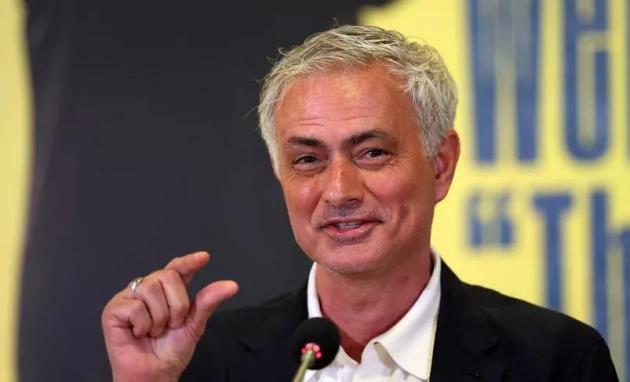 Mourinho từng dành lời khen ngợi cho Sancho.
