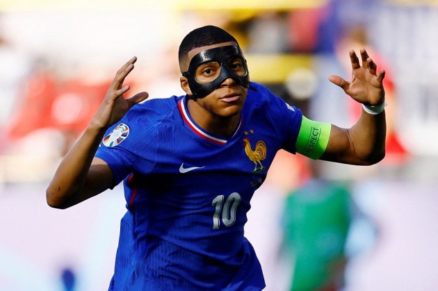 Đội trưởng của Pháp cần phải thể hiện được khả năng của mình trước hàng thủ Bỉ.