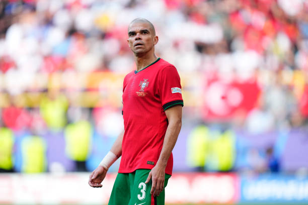 Pepe vẫn còn đam mê với bóng đá.