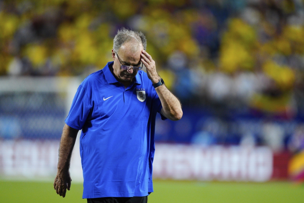 Dù vậy, các học trò của HLV Marcelo Bielsa vẫn tỏ ra hoàn toàn bế tắc trong việc xuyên thủng mành lưới đối phương và đành phải dừng bước tại bán kết.