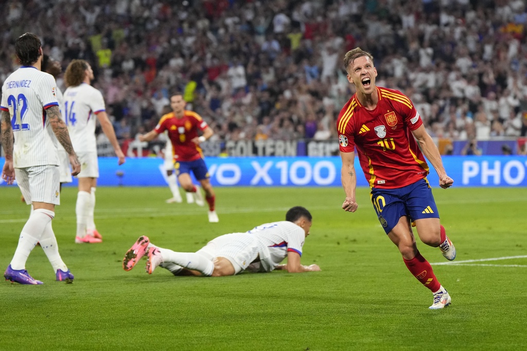 Olmo đang tỏa sáng tại kỳ EURO năm nay.