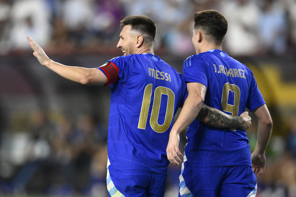 Alvarez đang hướng tới chức vô địch Copa America.