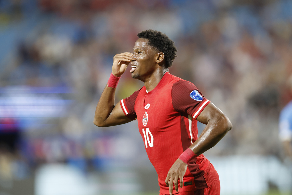 Jonathan David là mục tiêu đắt giá.