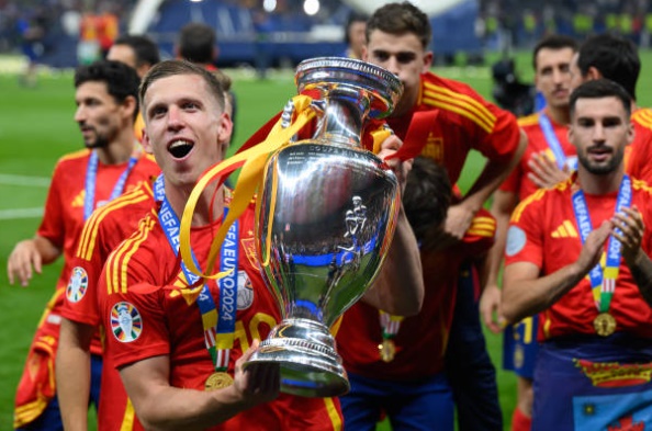 Olmo tỏa sáng tại kỳ EURO 2024.