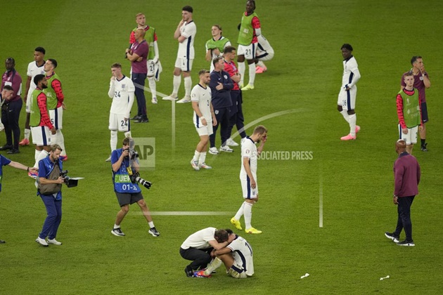 Người Anh lại thất bại.