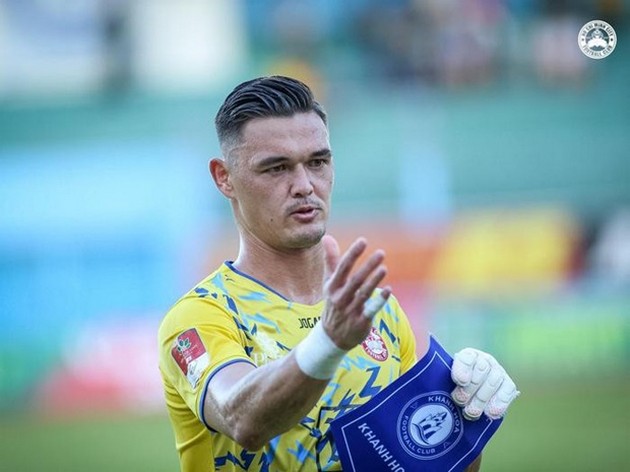 HAGL nên dốc toàn lực chiêu mộ Patrik Lê Giang.